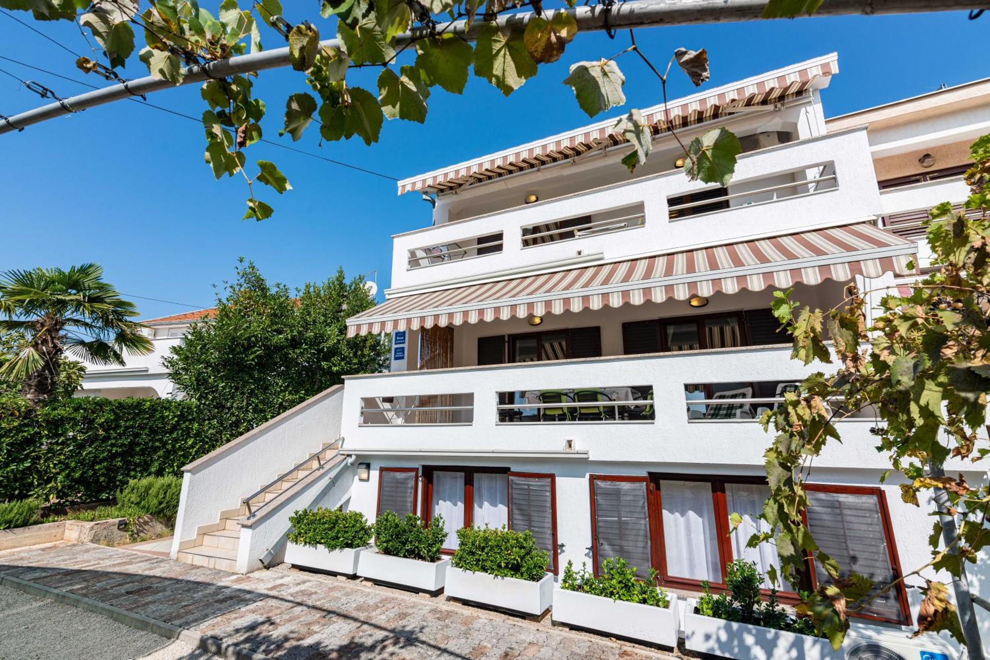Apt Ana, Malinska, Vantacici, Island Krk Luaran gambar