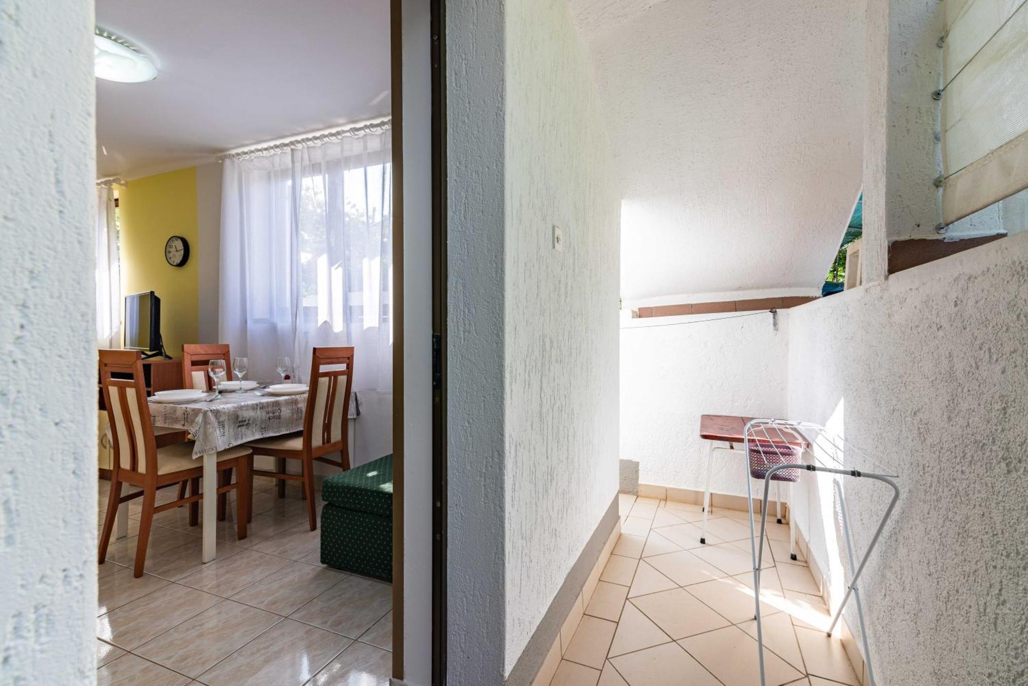 Apt Ana, Malinska, Vantacici, Island Krk Luaran gambar
