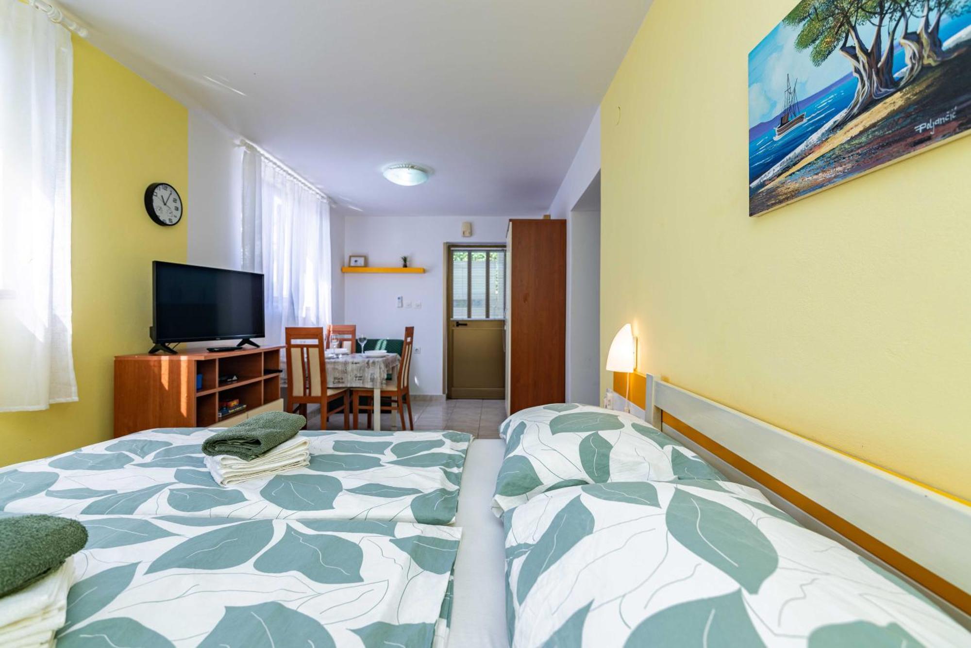 Apt Ana, Malinska, Vantacici, Island Krk Luaran gambar